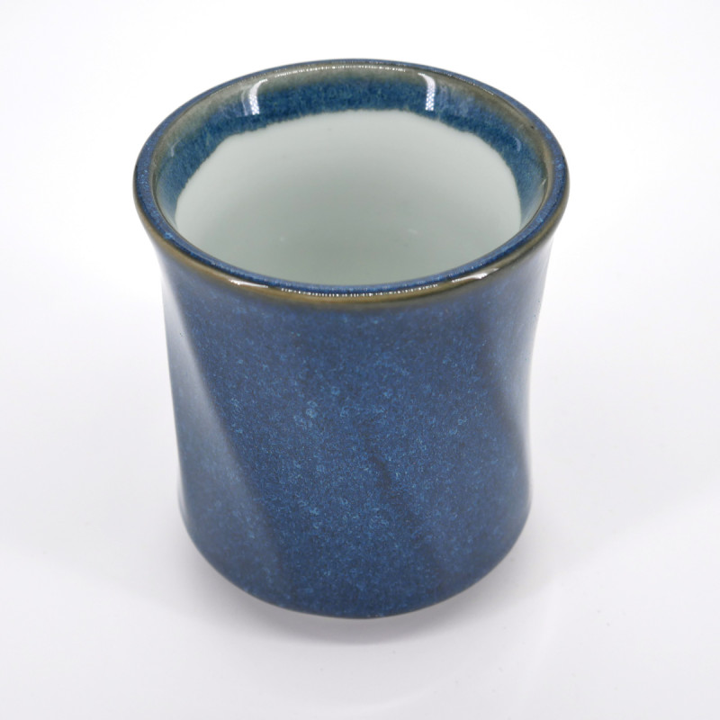 tasse bleue torsadée japonaise Ø8,5cm NAMAKO HAKKAKU