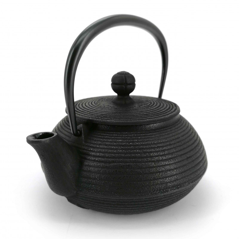 Japanese teapot cast iron, IWACHU SENBIKI 0,55lt, black