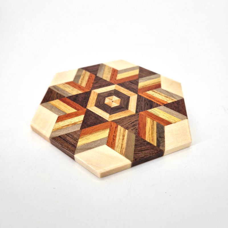 Posavasos hexagonal YOSEGI, marquetería tradicional de Hakone