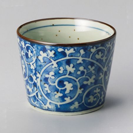 Japanese traditional colour white soba cup with blue patterns in ceramic TAKO KARAKUSA