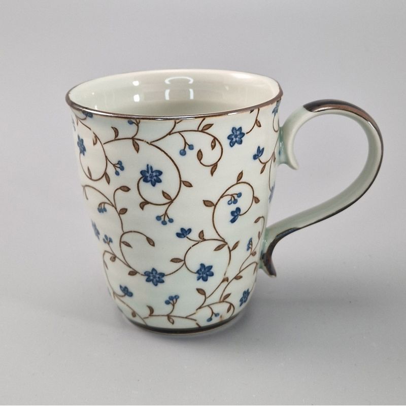 Taza de té japonesa con motivos florales azules, SABI KARAKUSA AOI
