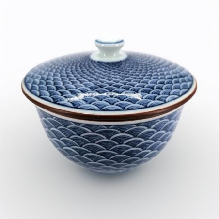 Bol à thé japonais Chawanmushi avec couvercle, blanc et motifs vagues bleus, SEIGAIHA