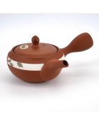 Tokoname Earth Teapots - A Symbol of the Japanese Tea Ceremony Tradition